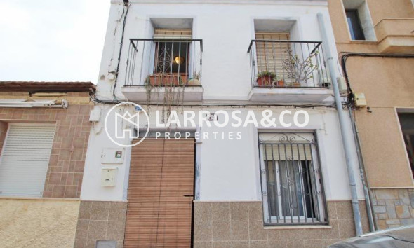 Semi-detached house - Herverkoop - Guardamar del Segura - Centro