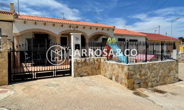 Semi-detached house - Herverkoop - Pilar de la Horadada - Zona Pueblo