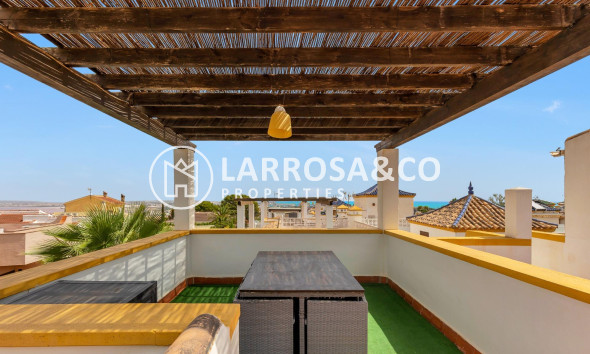 Semi-detached house - Herverkoop - Torrevieja - Los Altos