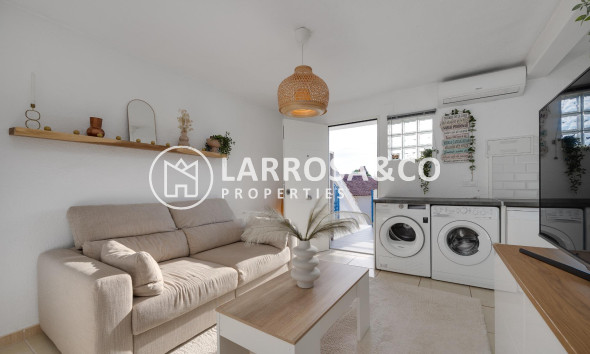 Semi-detached house - Herverkoop - Torrevieja - Los Balcones