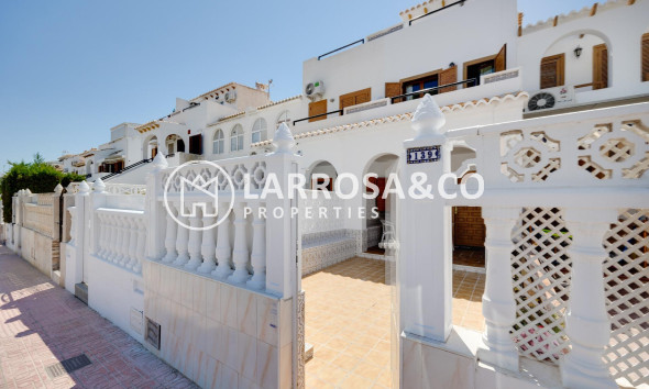 Semi-detached house - Herverkoop - Torrevieja - Torre la mata