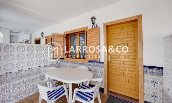 Semi-detached house - Herverkoop - Torrevieja - Torre la mata