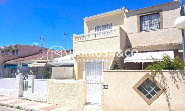 Semi-detached house - Resale - Torrevieja - El limonar