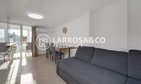 Semi-detached house - Resale - Torrevieja - Los Balcones