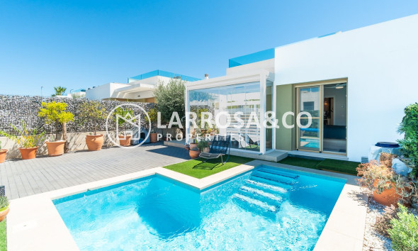 Semi-detached house - Resale - Vistabella Golf Entre Naranjos - Inland