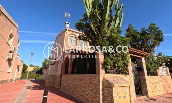 Terraced house / Townhouse - Herverkoop - Torrevieja - El Acequión - Los Náufragos