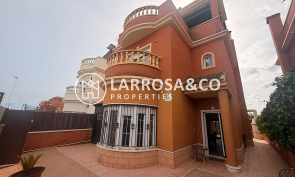 Villa - A Vendre - Almoradí - El bañet