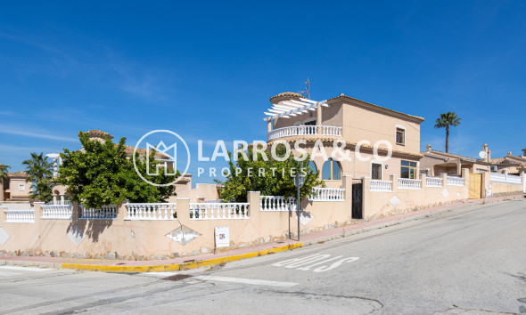 Villa - A Vendre - Benijofar - Costa Blanca