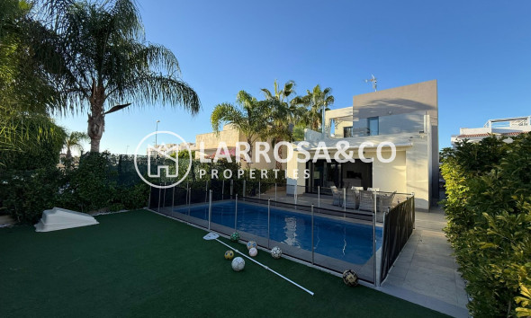 Villa - A Vendre - Ciudad Quesada - Ciudad Quesada