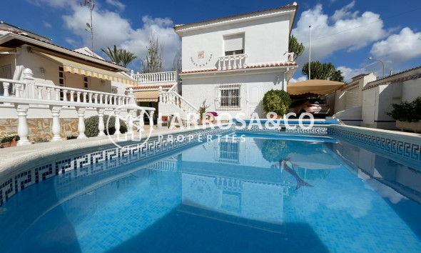 Villa - A Vendre - Ciudad Quesada - Costa Blanca