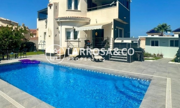 Villa - A Vendre - Ciudad Quesada - Costa Blanca