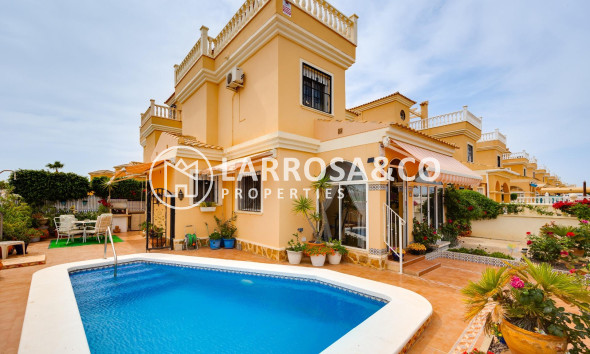 Villa - A Vendre - Ciudad Quesada - Lo crispín