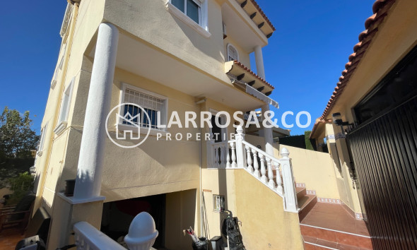 Villa - A Vendre - Guardamar del Segura - Costa Blanca