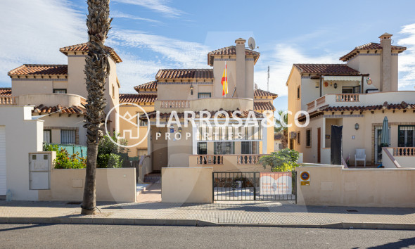 Villa - A Vendre - Guardamar del Segura - El Raso