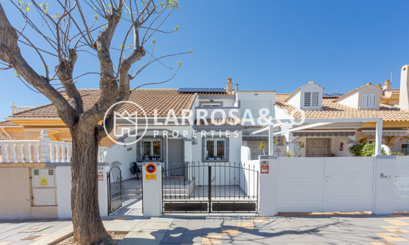 Villa - A Vendre - Pilar de la Horadada - Costa Blanca