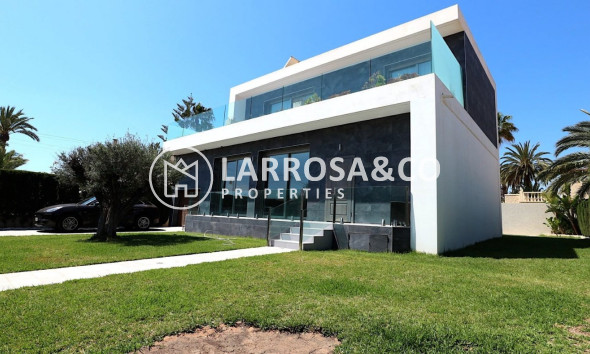Villa - A Vendre - Torrevieja - ASV-94996