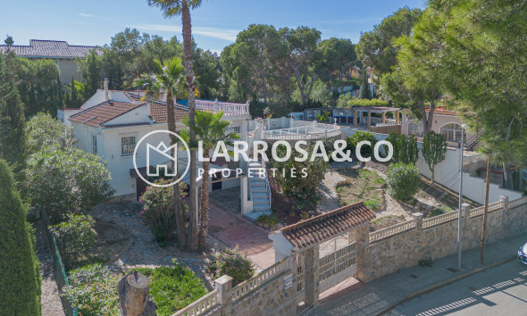 Villa - A Vendre - Torrevieja - Costa Blanca