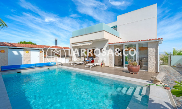 Villa - Herverkoop - Benijofar - Costa Blanca