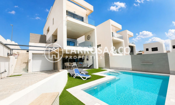 Villa - Herverkoop - Benijofar - RVMC-46414