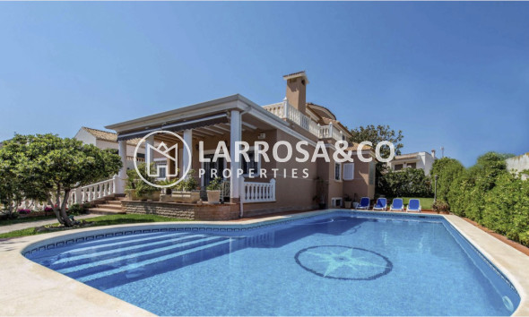 Villa - Herverkoop - La Mata - Costa Blanca