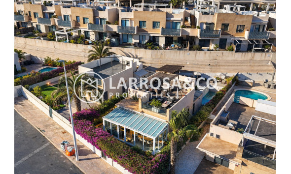 Villa - Herverkoop - La Zenia - RVMC-13488