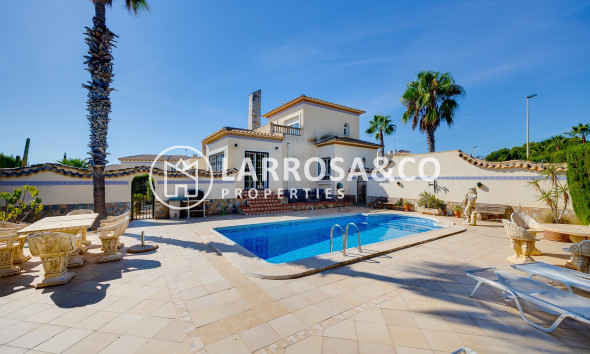 Villa - Herverkoop - Orihuela costa - Costa Blanca