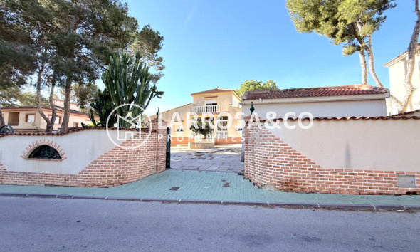 Villa - Herverkoop - Pilar de la Horadada - Costa Blanca