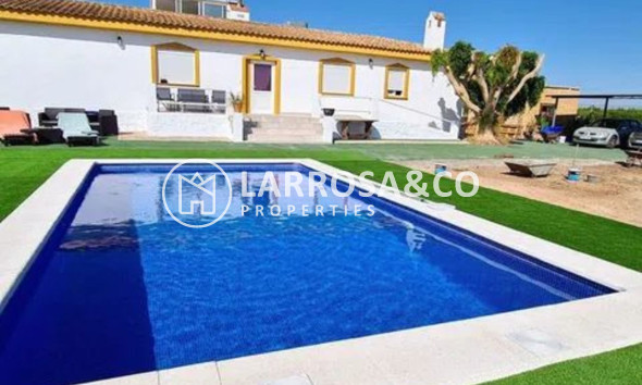 Villa - Herverkoop - San Miguel de Salinas - Inland