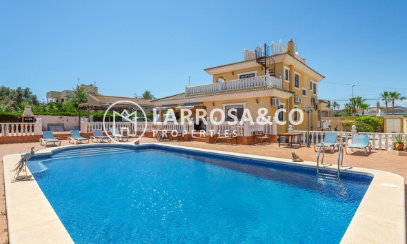 Villa - Herverkoop - Torrevieja - Los Balcones