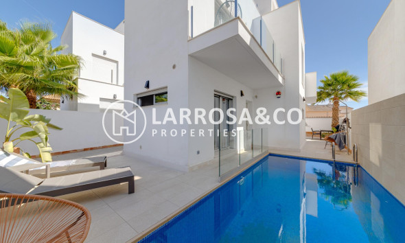 Villa - Herverkoop - Torrevieja - Los Frutales