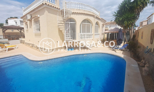 Villa - Herverkoop - Villamartin - Costa Blanca