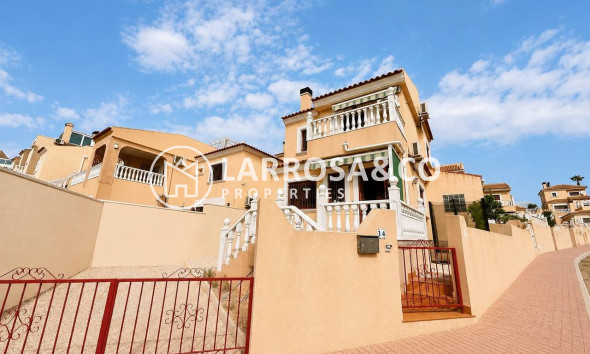 Villa - Herverkoop - Villamartin - Costa Blanca