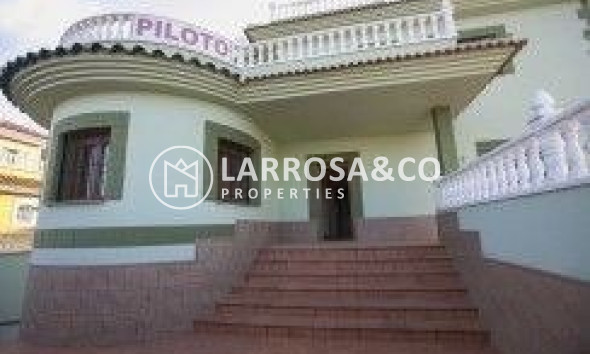 Villa - Nieuwbouw Woningen - Torrevieja - ONR-79809