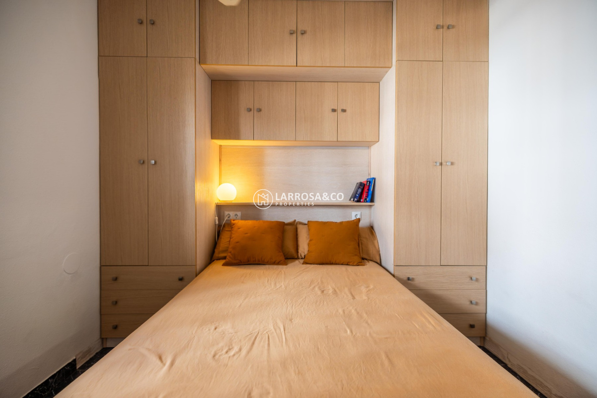 Вторичный рынок - Apartament / Duplex - Торревьеха - torrevieja