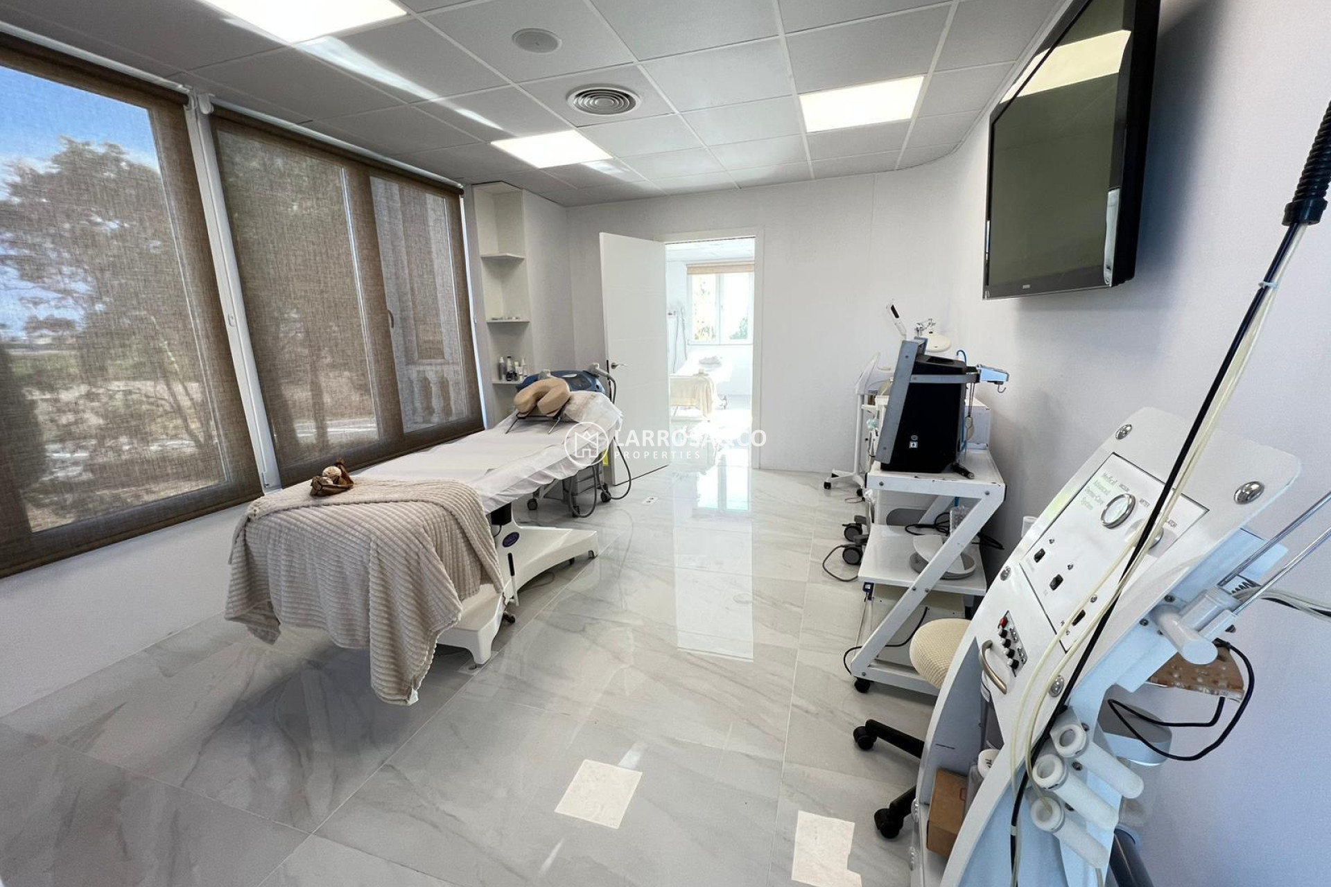 Вторичный рынок - Бизнес - Сьюдад Кесада - Lo pepin