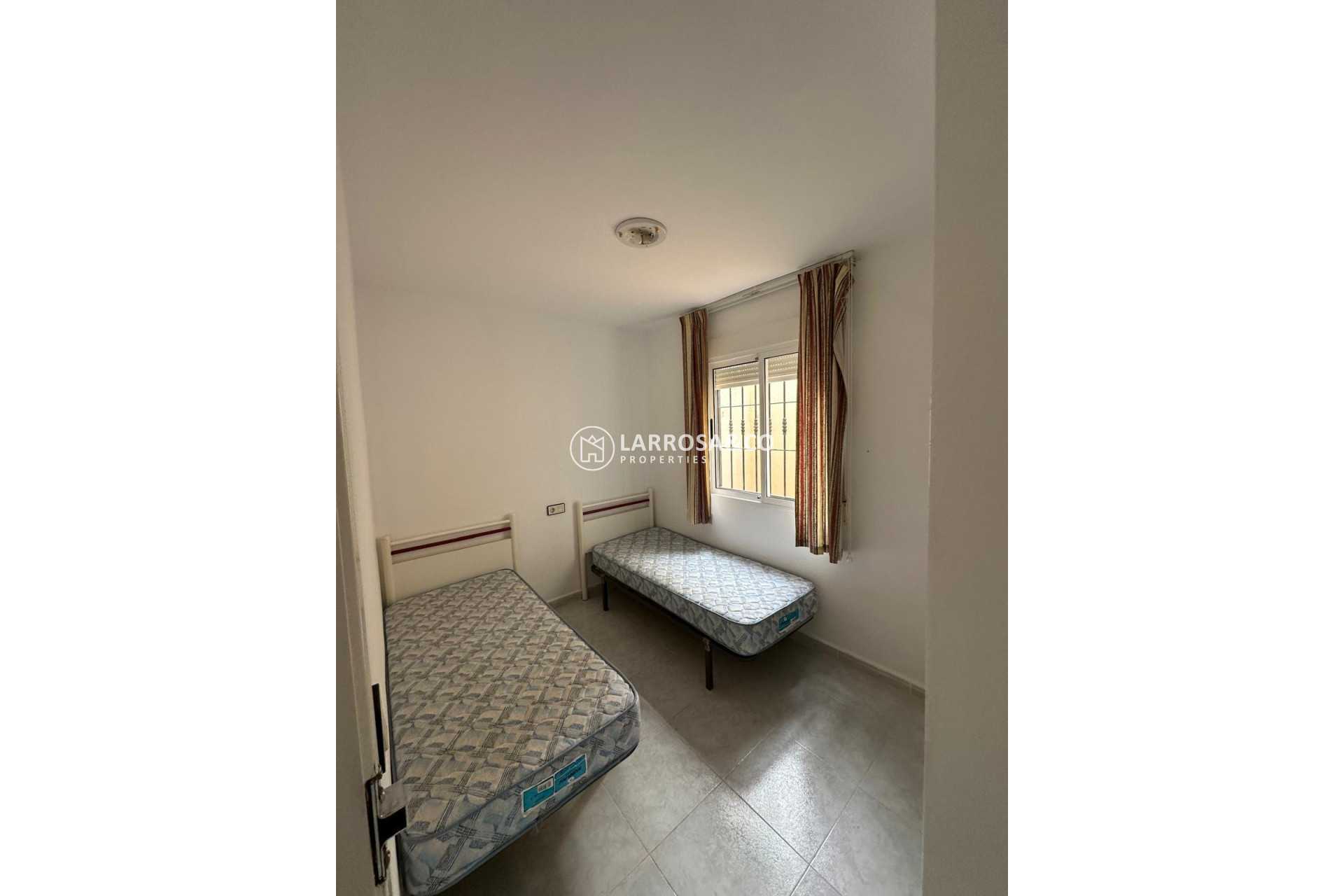 Вторичный рынок - Бунгало - Торревьеха - torrevieja