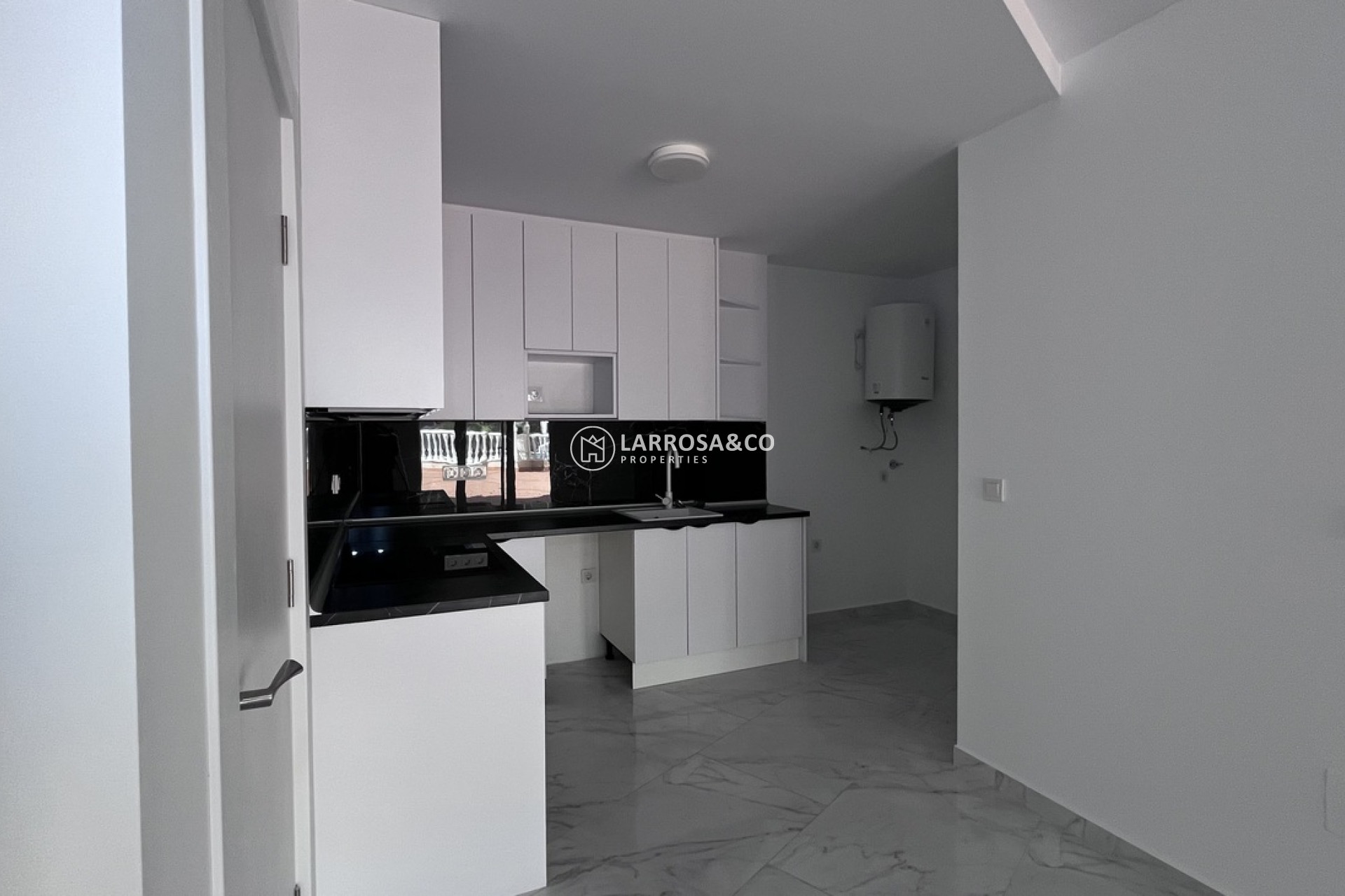 Вторичный рынок - Бунгало - Торревьеха - torrevieja