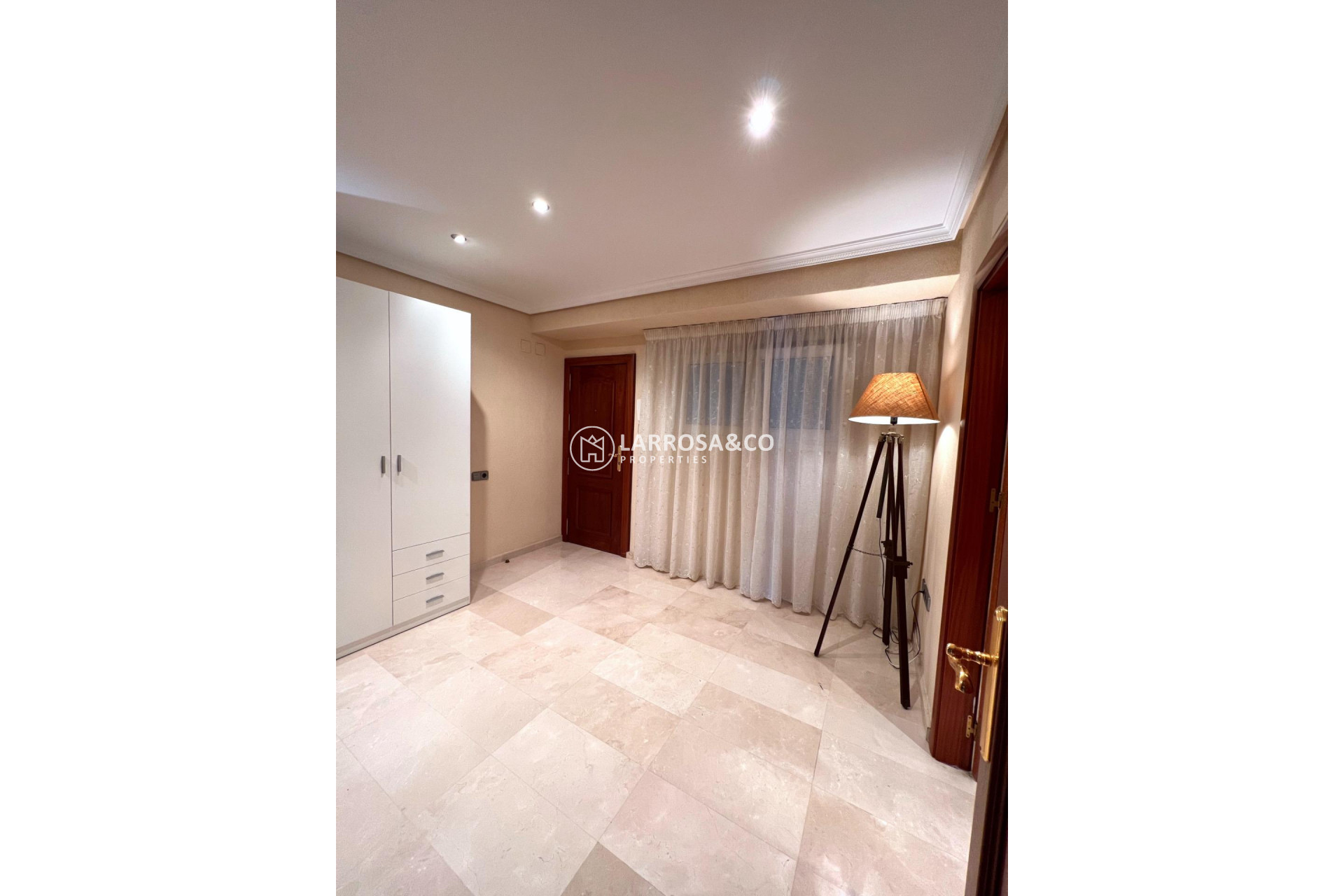 Вторичный рынок - Бунгало - Торревьеха - torrevieja