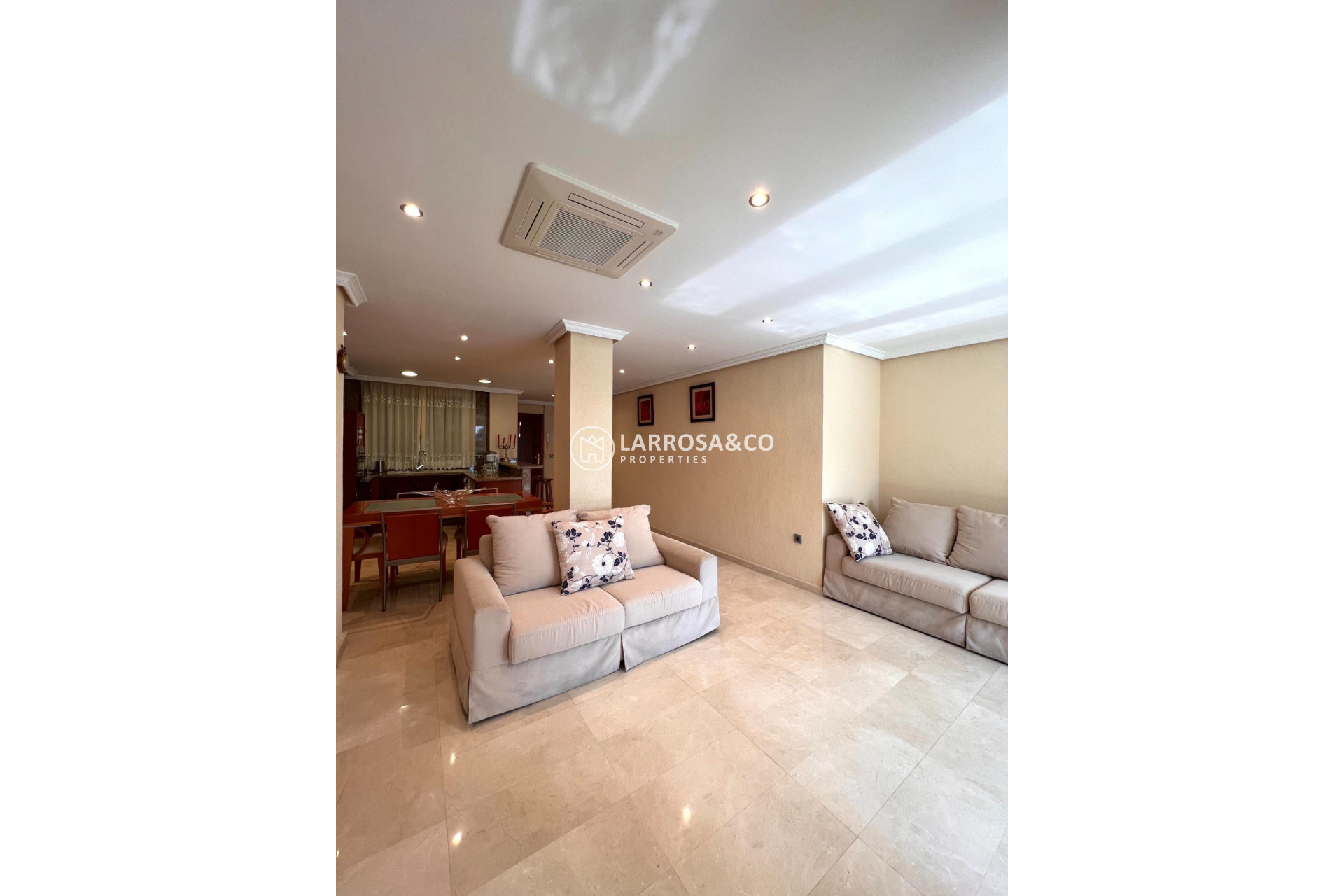 Вторичный рынок - Бунгало - Торревьеха - torrevieja