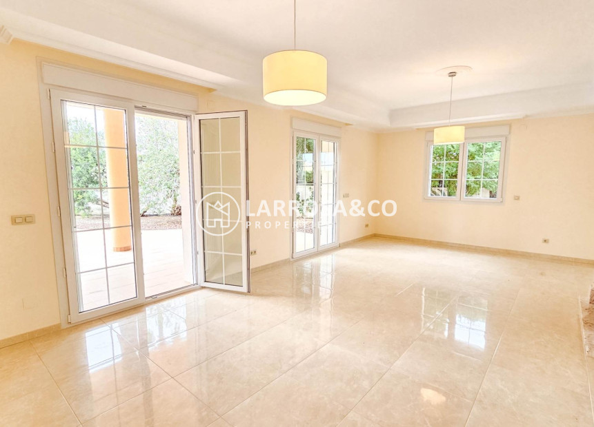 Вторичный рынок - Дом - Cabo Roig