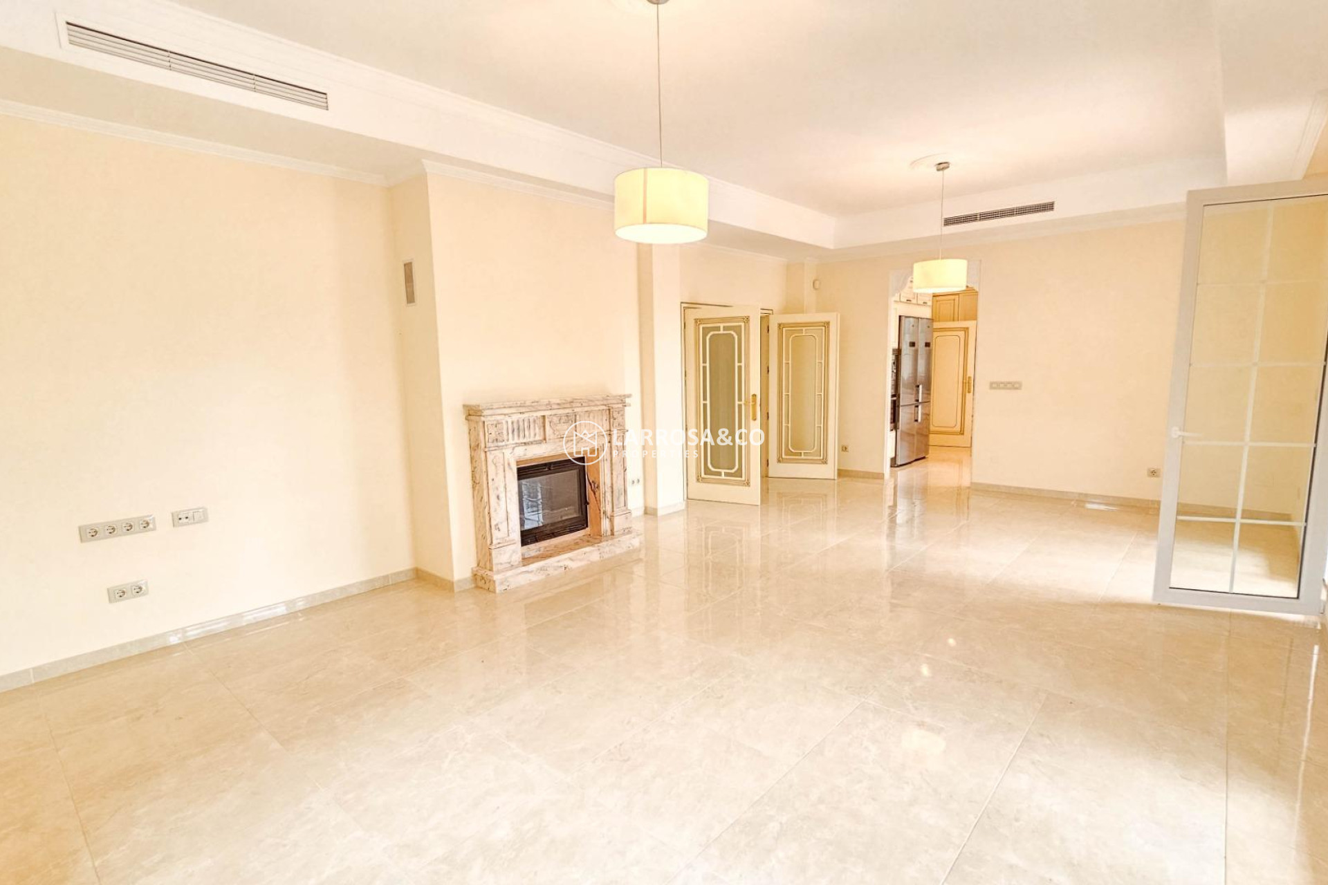 Вторичный рынок - Дом - Cabo Roig