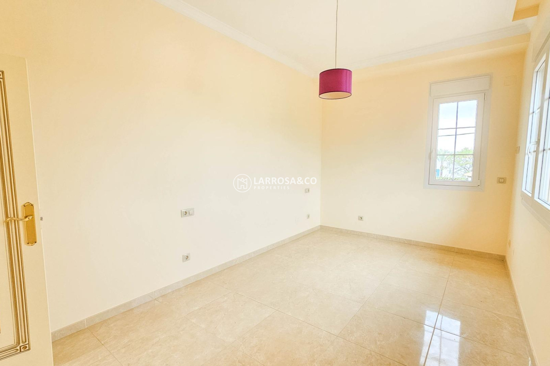 Вторичный рынок - Дом - Cabo Roig