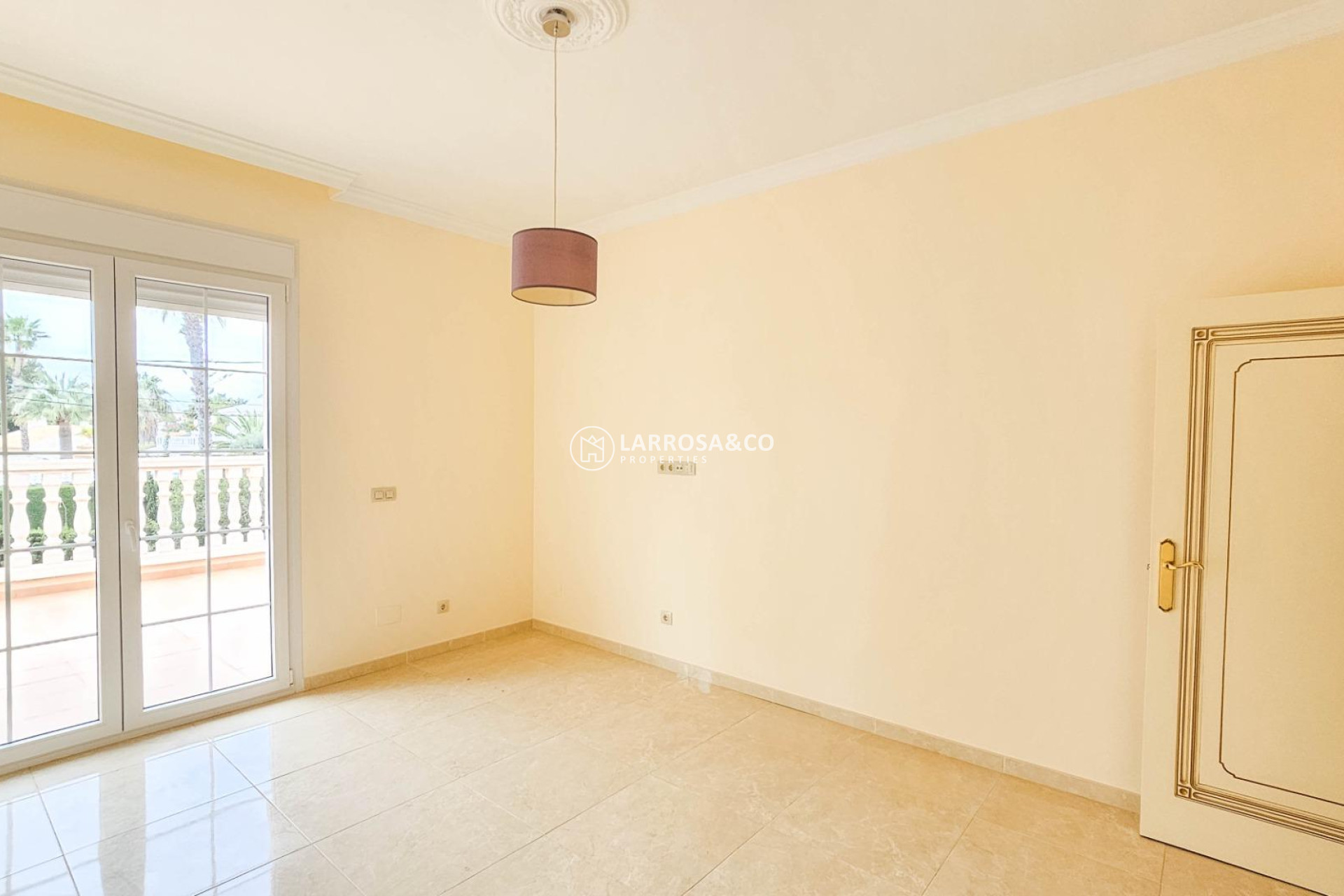 Вторичный рынок - Дом - Cabo Roig