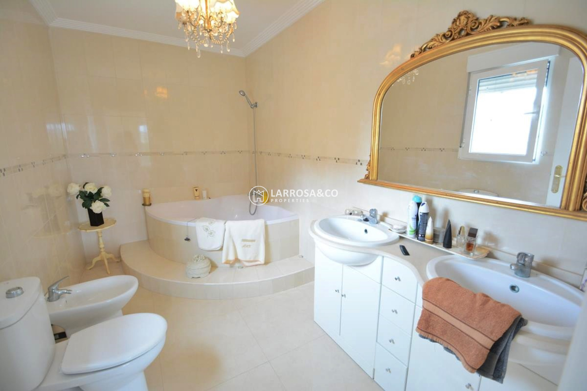 Вторичный рынок - Дом - Ла Марина - La Escuera