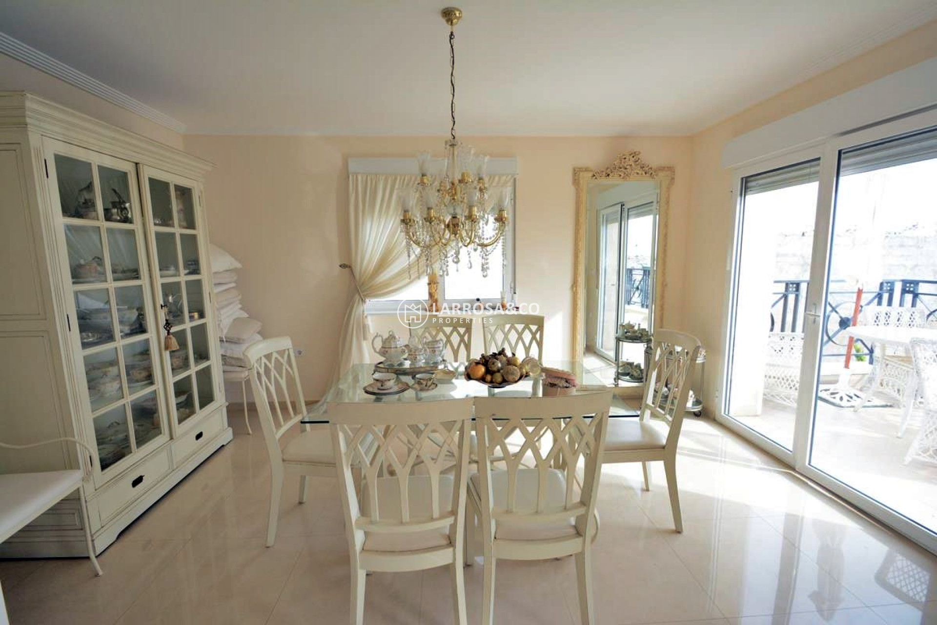 Вторичный рынок - Дом - Ла Марина - La Escuera