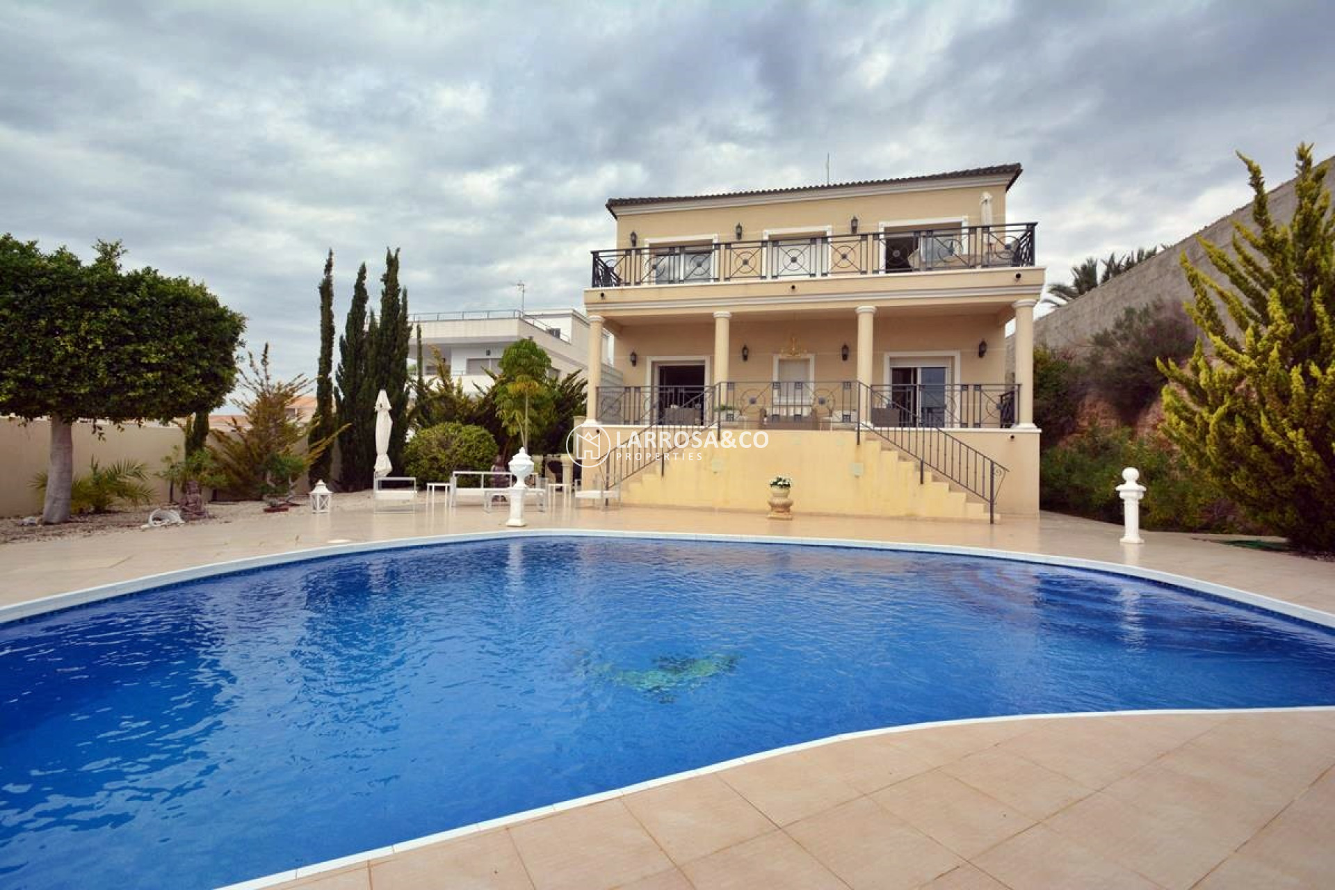 Вторичный рынок - Дом - Ла Марина - La Escuera