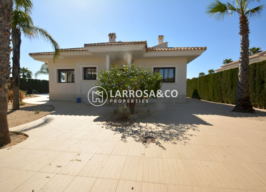 Вторичный рынок - Дом - Сьюдад Кесада - DOÑA PEPA