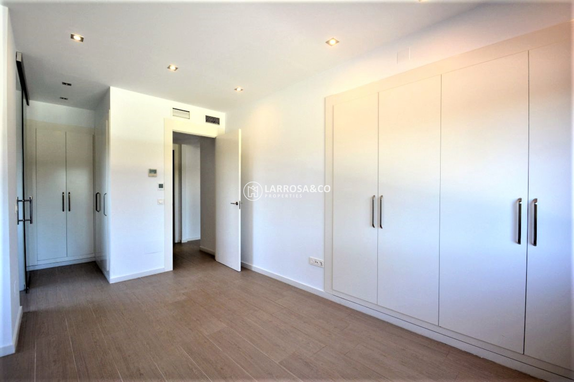 Вторичный рынок - Дом - Сьюдад Кесада - DOÑA PEPA