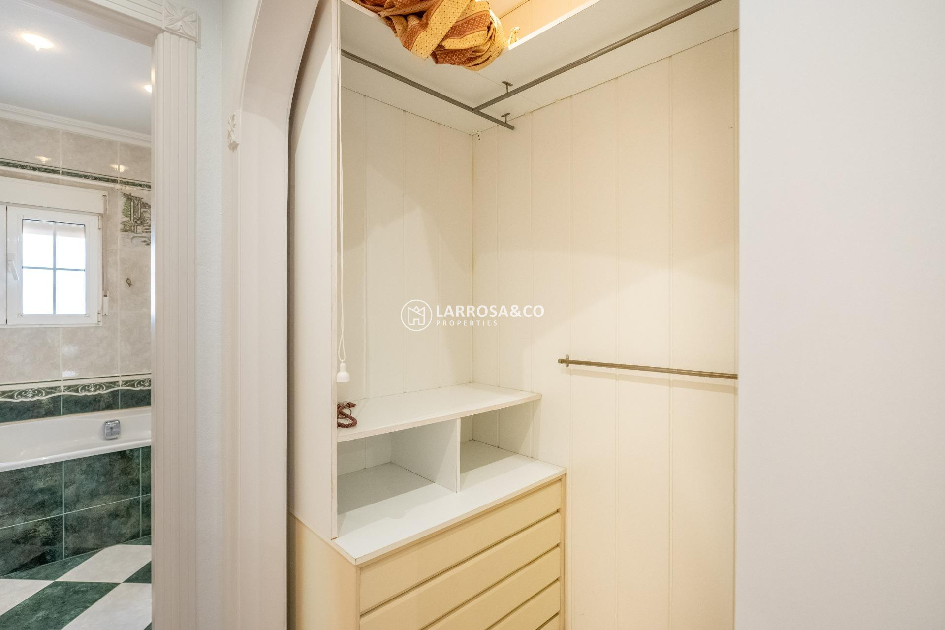 Вторичный рынок - Дом - Торревьеха - El chaparral