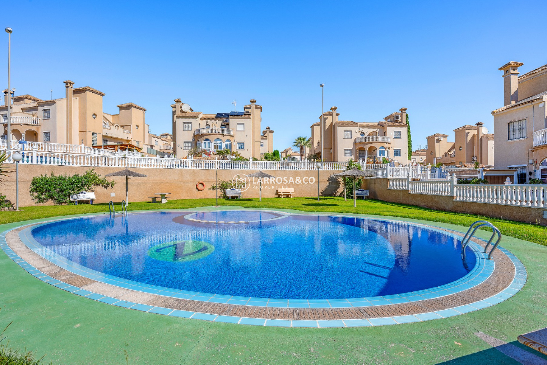 Вторичный рынок - Дом - Villamartin - Costa Blanca